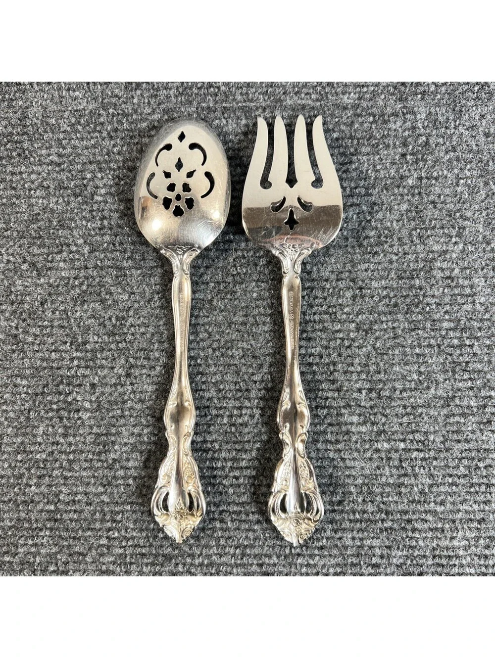 Oneida Cube Mark Michelangelo Stainless Serving Spoon & Fork  Set